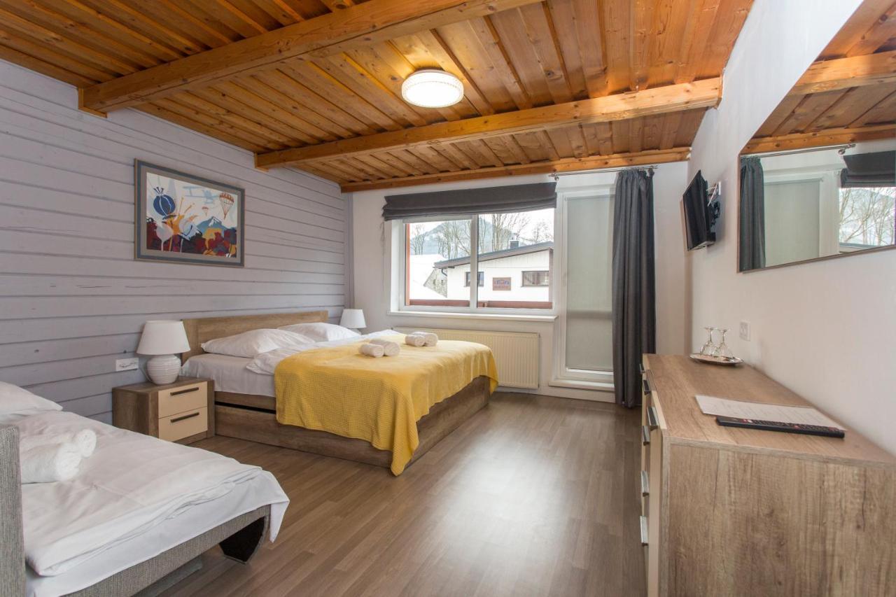 Guesthouse Yes In Bodice Dış mekan fotoğraf
