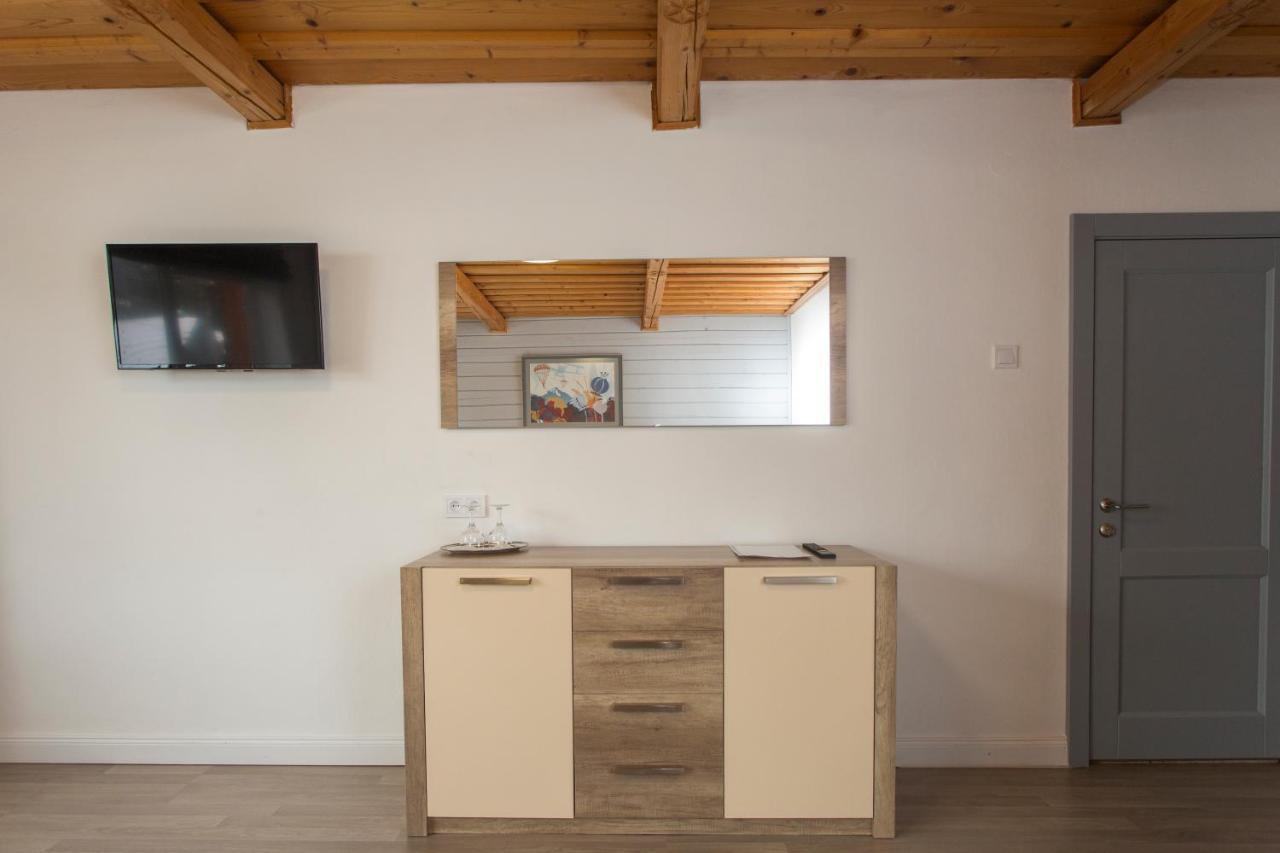Guesthouse Yes In Bodice Dış mekan fotoğraf